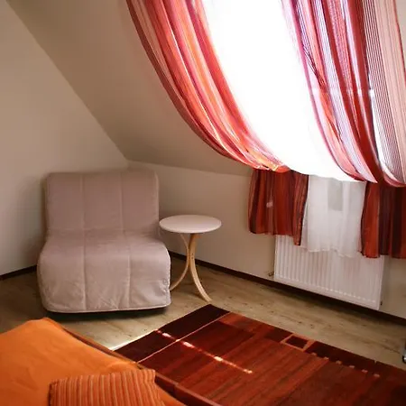 Goesser Bachgasslhof -- Bed And Breakfast -- Apartments Leoben  Extérieur photo